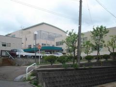 新津信愛病院