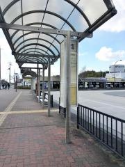 「伊川谷駅」バス停留所