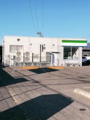 ファミリーマート　松本平田西店