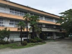 富草小学校