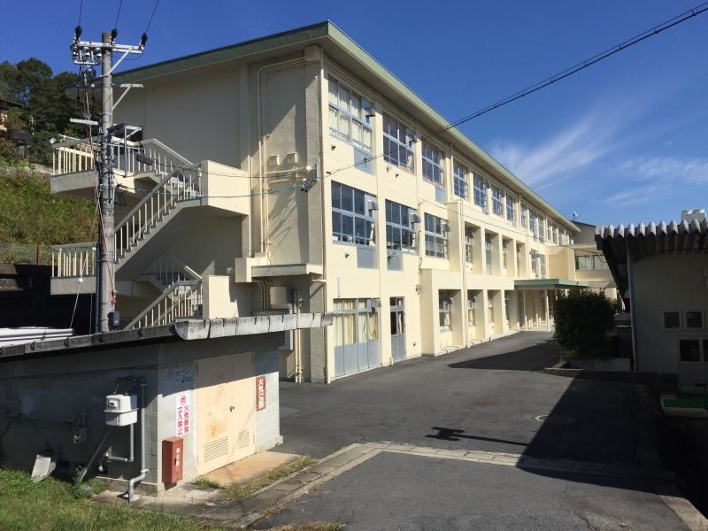 第一中学校