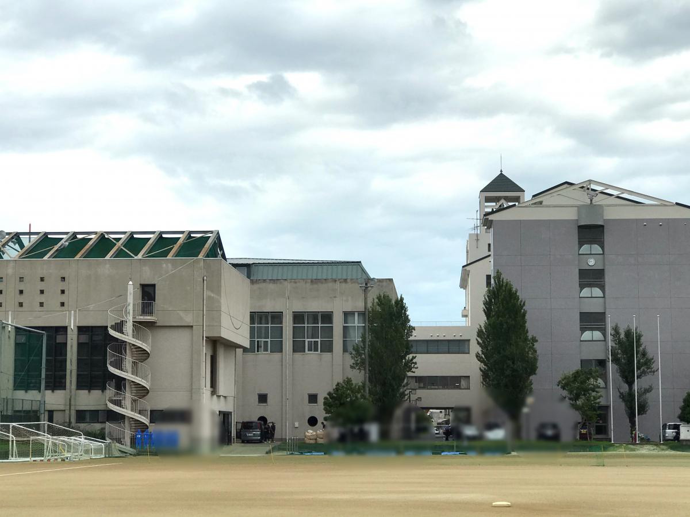 浜松 市立 高等 学校
