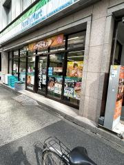 ファミリーマート　虎ノ門霞ケ関店