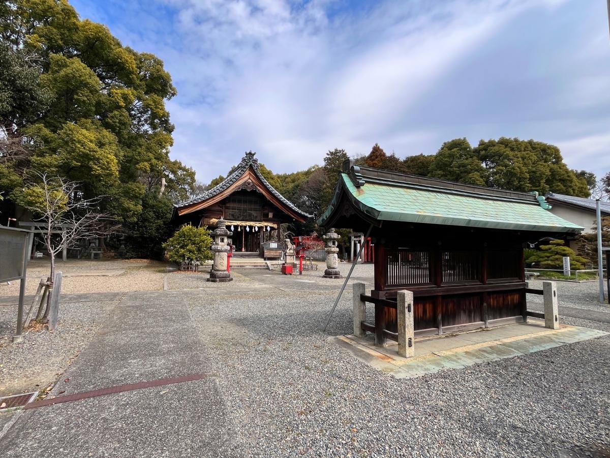 白山神社　