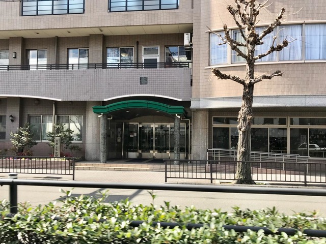 花友しらかわ 施設外観