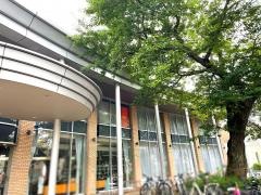 開智国際大学図書館