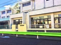 徳持小学校