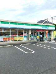 ファミリーマート　西伊興四丁目店