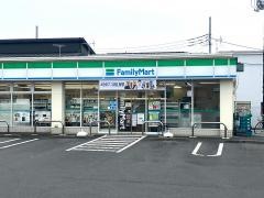 ファミリーマート　小田原新屋店