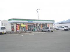 ファミリーマート　田原坂店