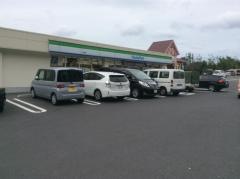 ファミリーマート　坂元店