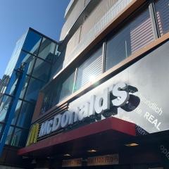 マクドナルド　千歳船橋駅前店