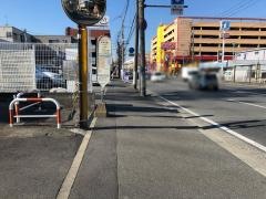 「駒岡車庫」バス停留所