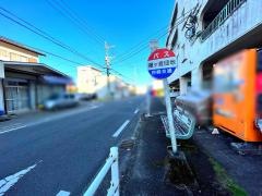 「雁ケ音団地」バス停留所