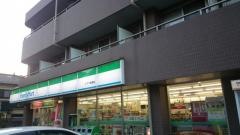 ファミリーマート　ミナワ船越店
