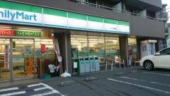 ファミリーマート　ミナワ船越店