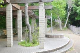 人丸山公園