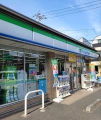 ファミリーマート　江戸川上篠崎店