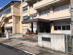 雑賀小学校