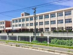 三内西小学校