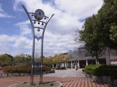 山陽小野田市立中央図書館