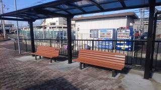 「樽井駅前」バス停留所