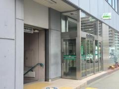月寒中央駅