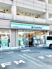ファミリーマート　伏見小栗栖南店