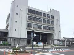 鴻巣市役所
