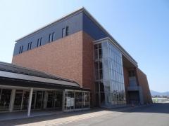 新潟市立西川図書館