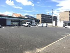 ファミリーマート　朝宮公園前店