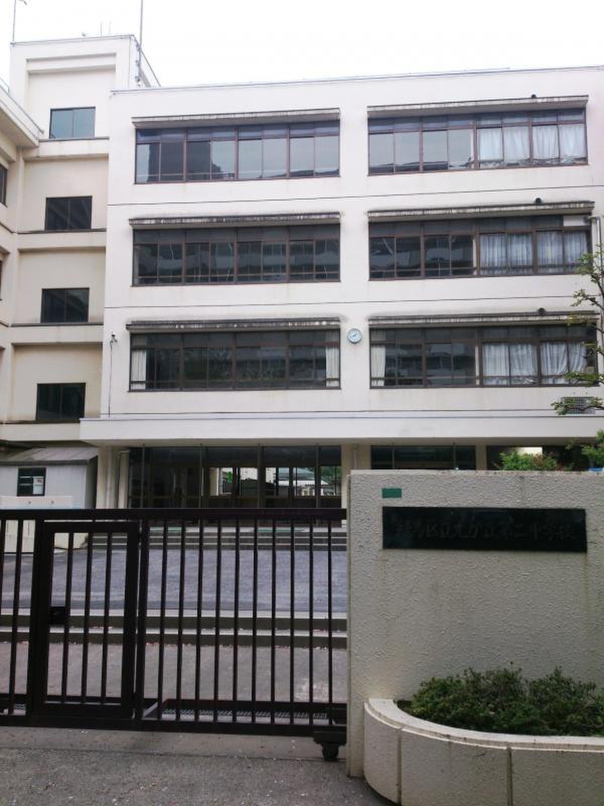 公の場での発言・インタビュー報道記録