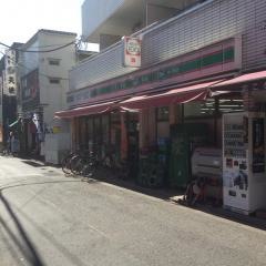 ローソンストア100　世田谷上北沢四丁目店