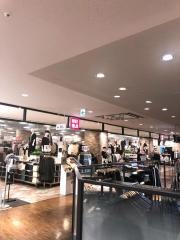 ユニクロ　川崎ダイス店
