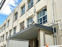 新高小学校