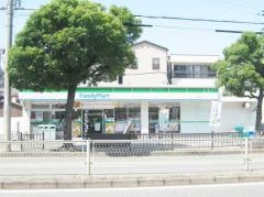 ファミリーマート　大正北村店
