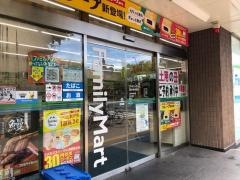 ファミリーマート　高松亀井町店