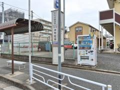 「トレッサ横浜前」バス停留所