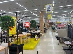 湯川家具　東大阪店