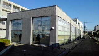 京都市久我のもり図書館