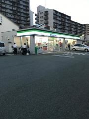 ファミリーマート　松原天美我堂一丁目店
