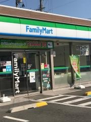 ファミリーマート　有田箕島店