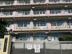 本城小学校
