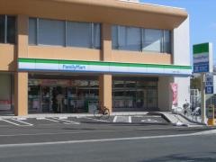 ファミリーマート　多の津一丁目店