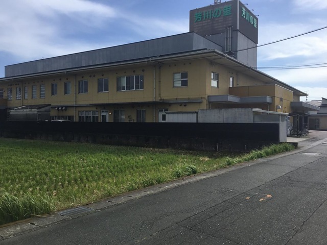 指定介護老人福祉施設　芳川の里 建物全景