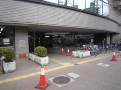 練馬区立貫井図書館