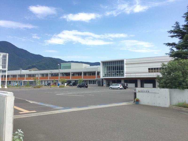 美浜中学校