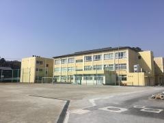大矢知興譲小学校