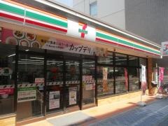 セブンイレブン　名古屋高岳北店