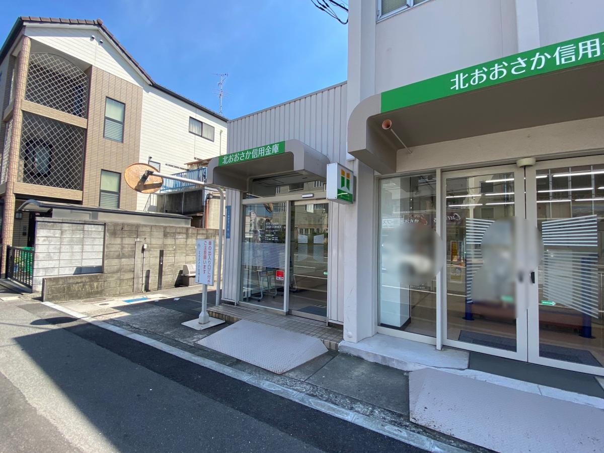 店舗入口
